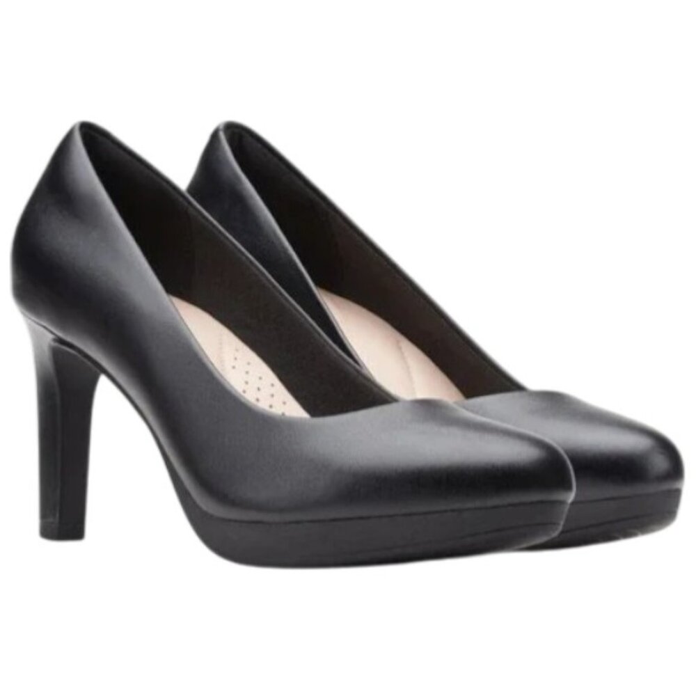 Clarks Collection Ambyr Joy Round Toe Leather Platform Pumps 8.5 Black